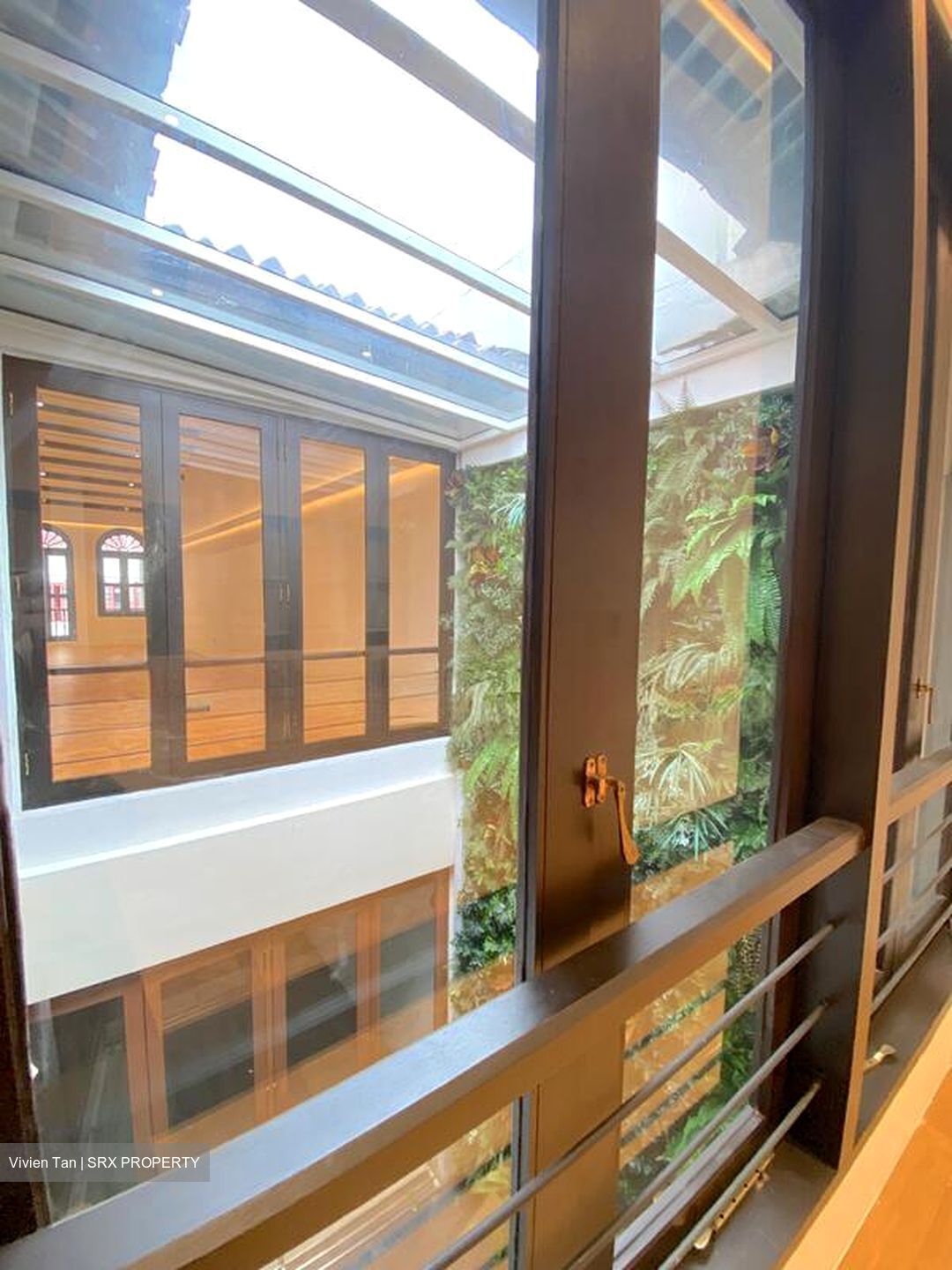 Upper Pickering Street (D1), Shop House #498709251